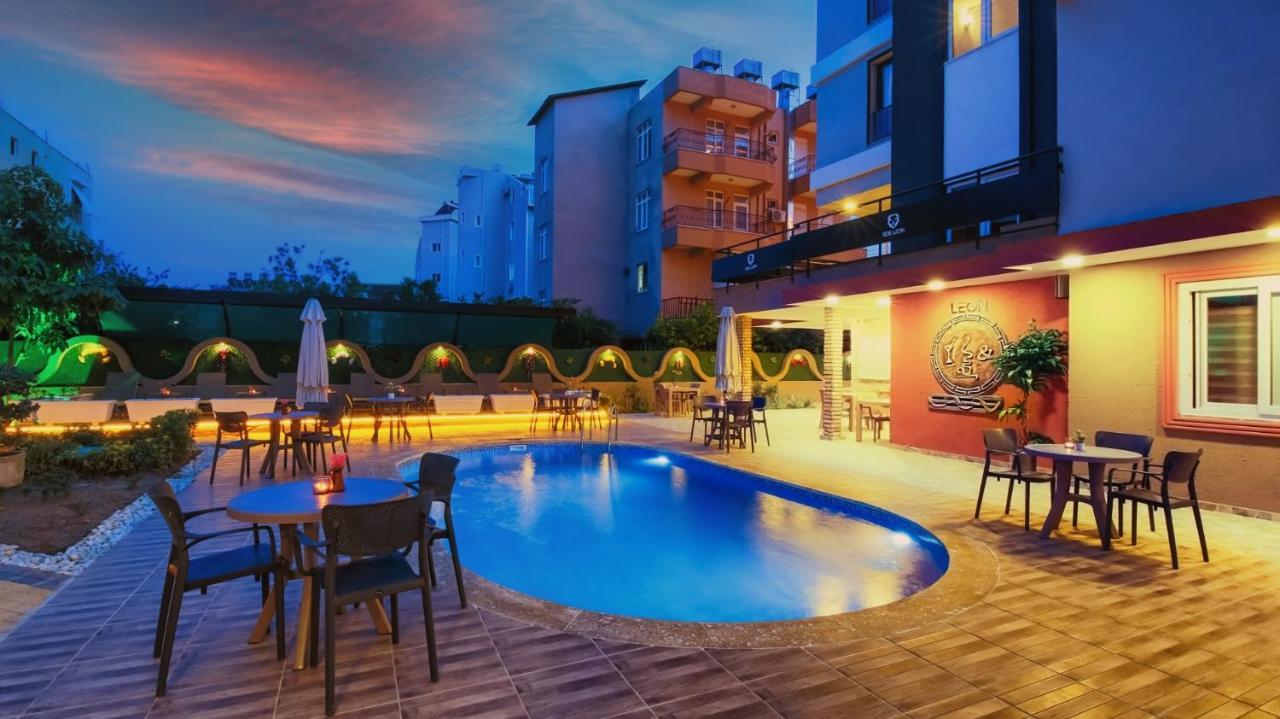 Side Leon Otel Zewnętrze zdjęcie